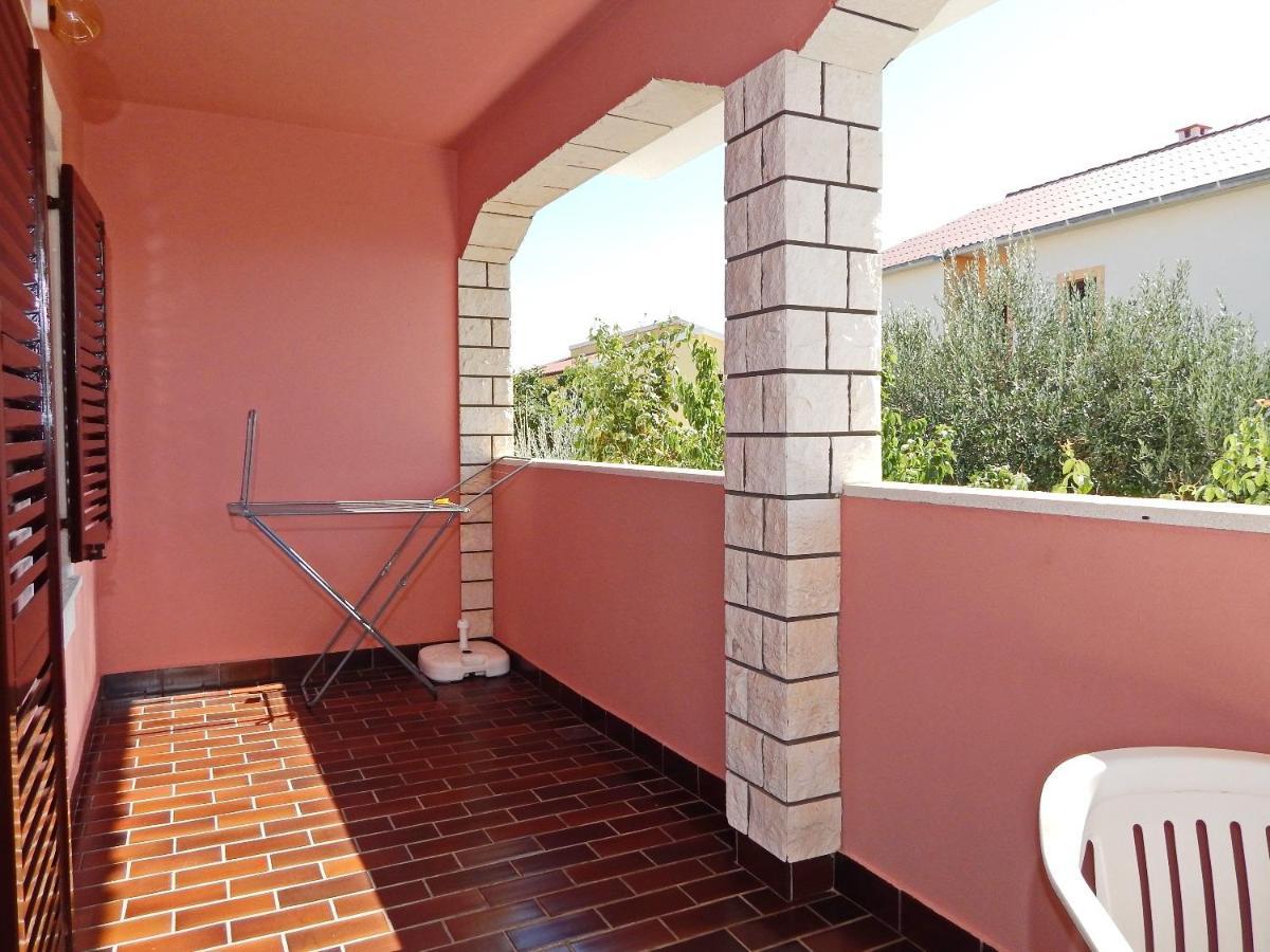 Apartments Luce - Family Friendly & Parking Pag Town Exterior foto