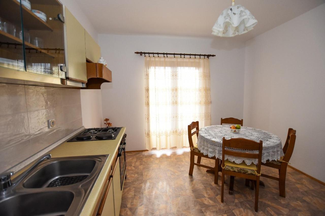 Apartments Luce - Family Friendly & Parking Pag Town Exterior foto