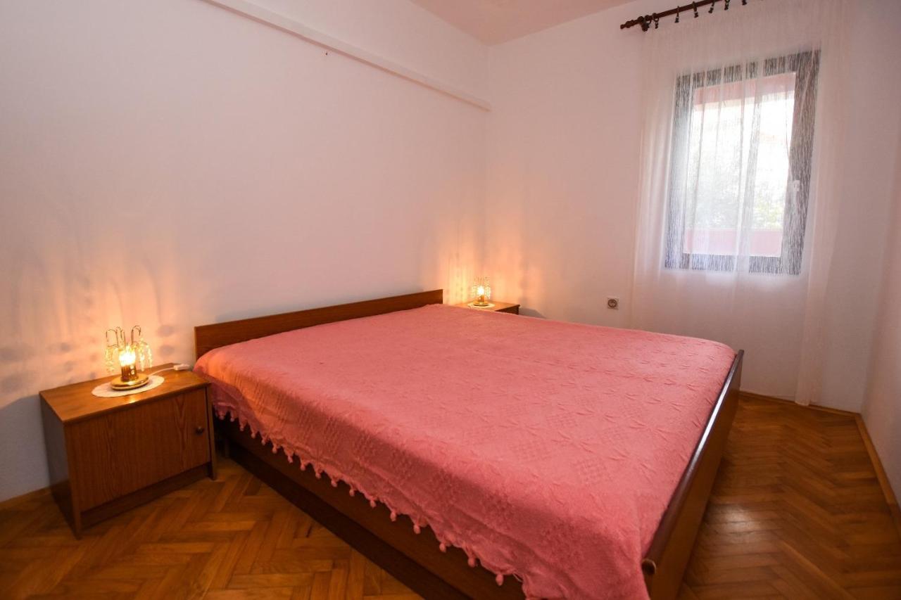 Apartments Luce - Family Friendly & Parking Pag Town Exterior foto