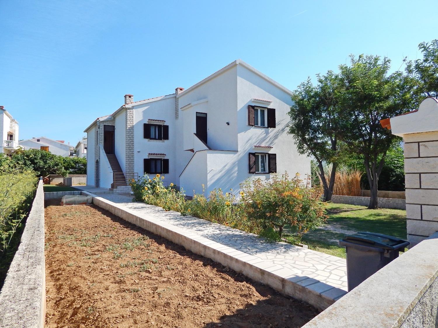 Apartments Luce - Family Friendly & Parking Pag Town Exterior foto